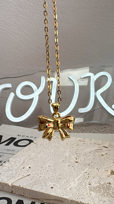 BOW NECKLACE-