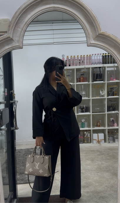 BUCKLE BLAZER SET-BLACK