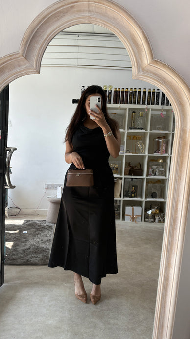 AMAYA SATIN SKIRT - BLACK