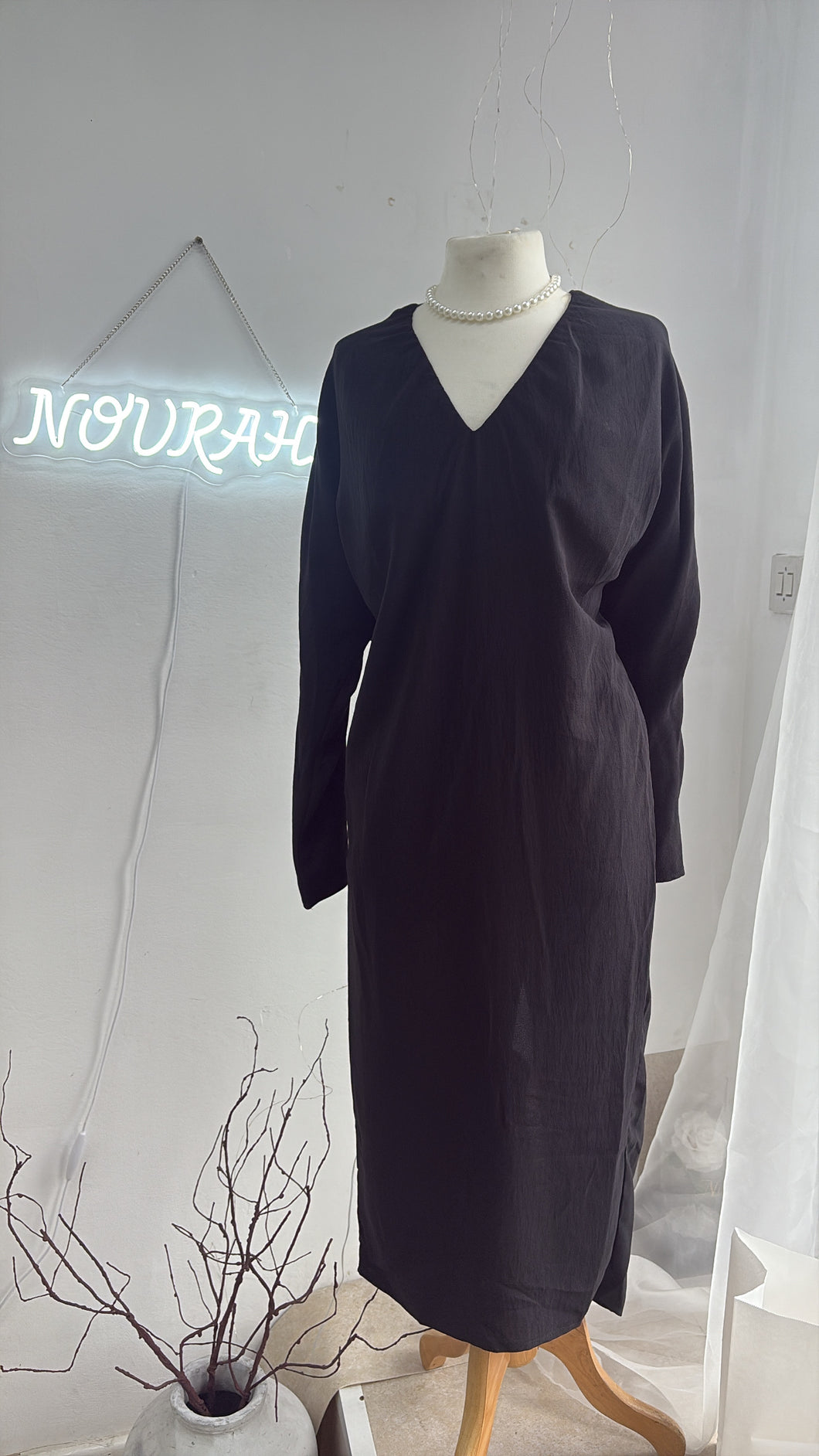 NELI DRESS - BLACK