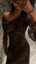 Load image into Gallery viewer, PRINTED DRESS - BROWN