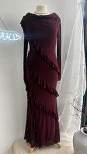 Load image into Gallery viewer, YUSRA DRESS - PLUM
