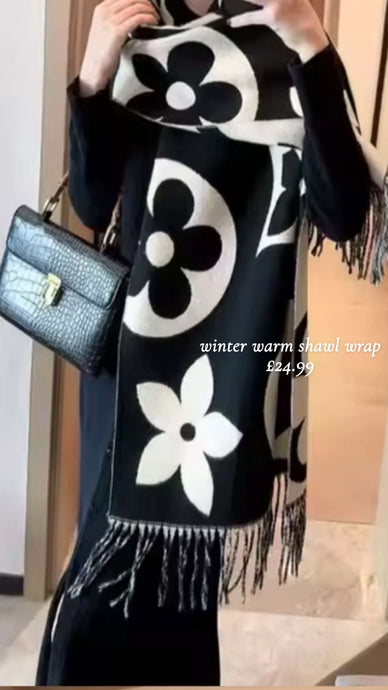 LEVI SCARF - B/W