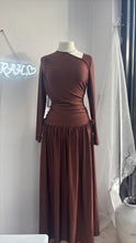 Load image into Gallery viewer, ALAÏA DRESS - BROWN