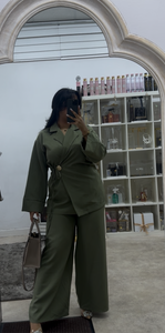 BUCKLE BLAZER SET-SAGE GREEN