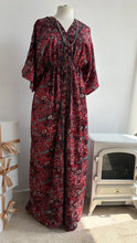 Load image into Gallery viewer, SUMMER - RED