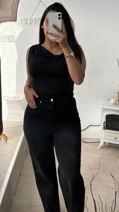 EMAAR JEANS - BLACK