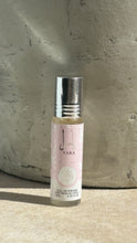 Load image into Gallery viewer, YARA  - ROLL PERFUME