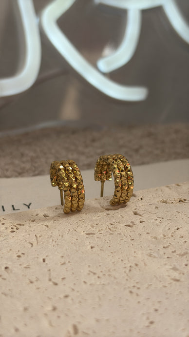 KIRA MINI-HOOP EARRING