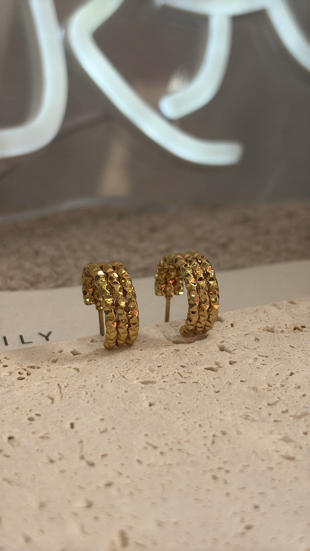 KIRA MINI-HOOP EARRING