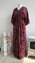Load image into Gallery viewer, SUMMER - RED