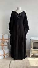 Load image into Gallery viewer, AMIRA - BLACK